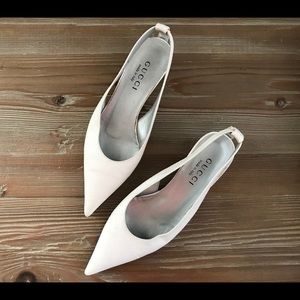 SOLD GUCCI pointed toe white slingback size 6B